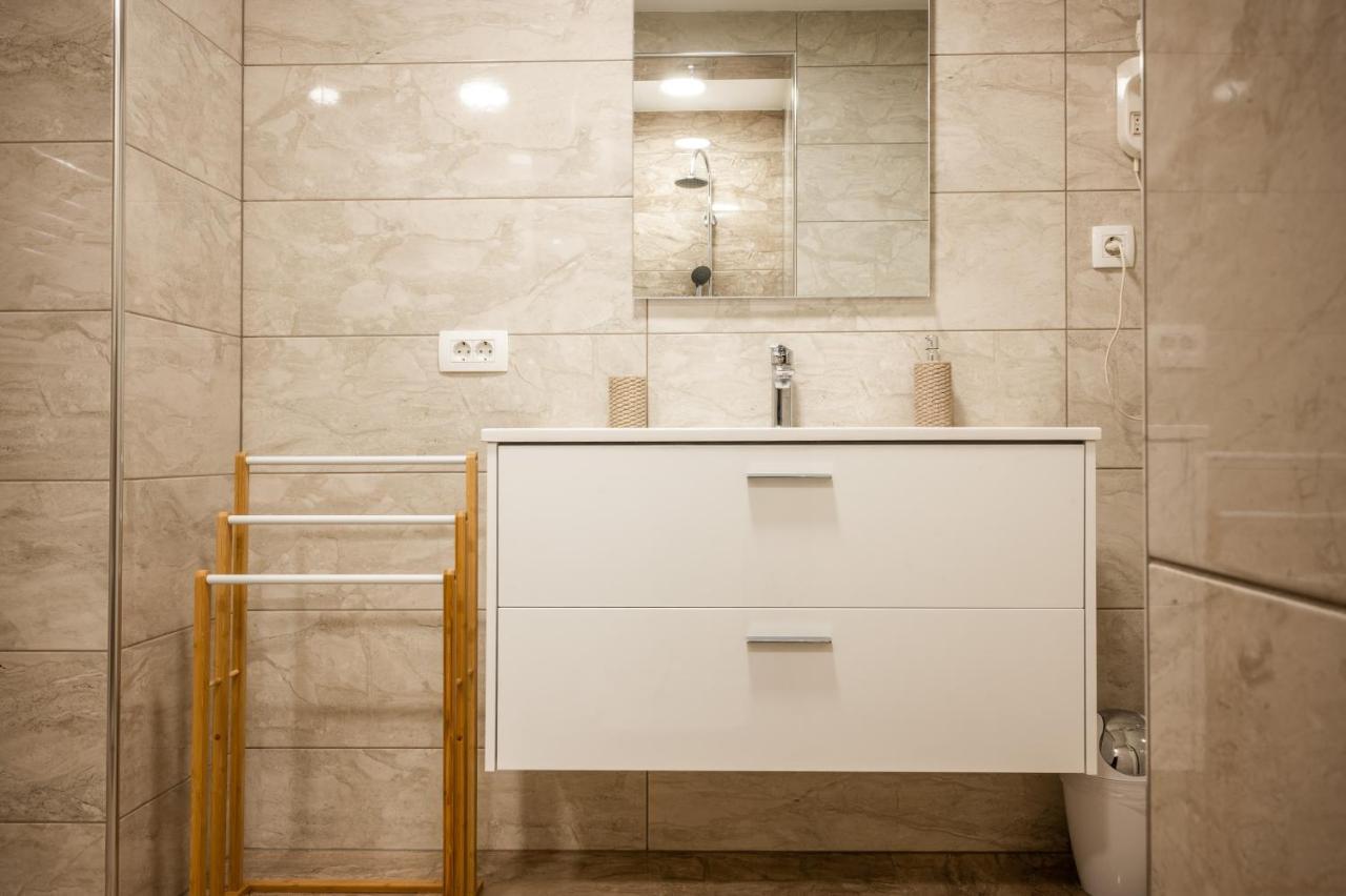 Apartma Tia 2 Zreče Esterno foto